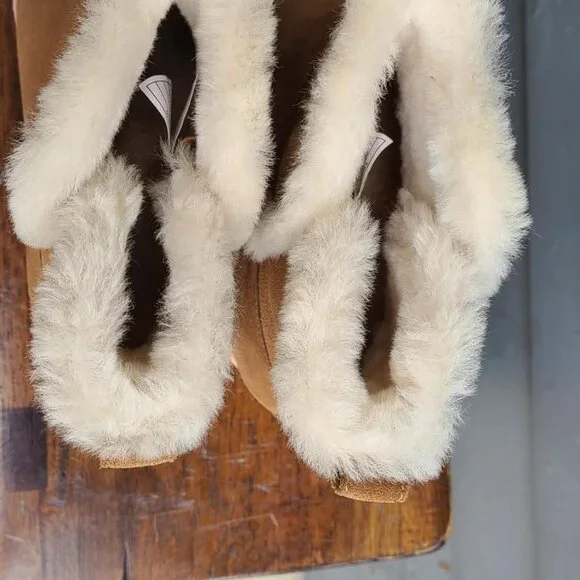 UGG Malvella Chestnut Suede Boots size 9.5 NWOT! - Picture 11 of 12